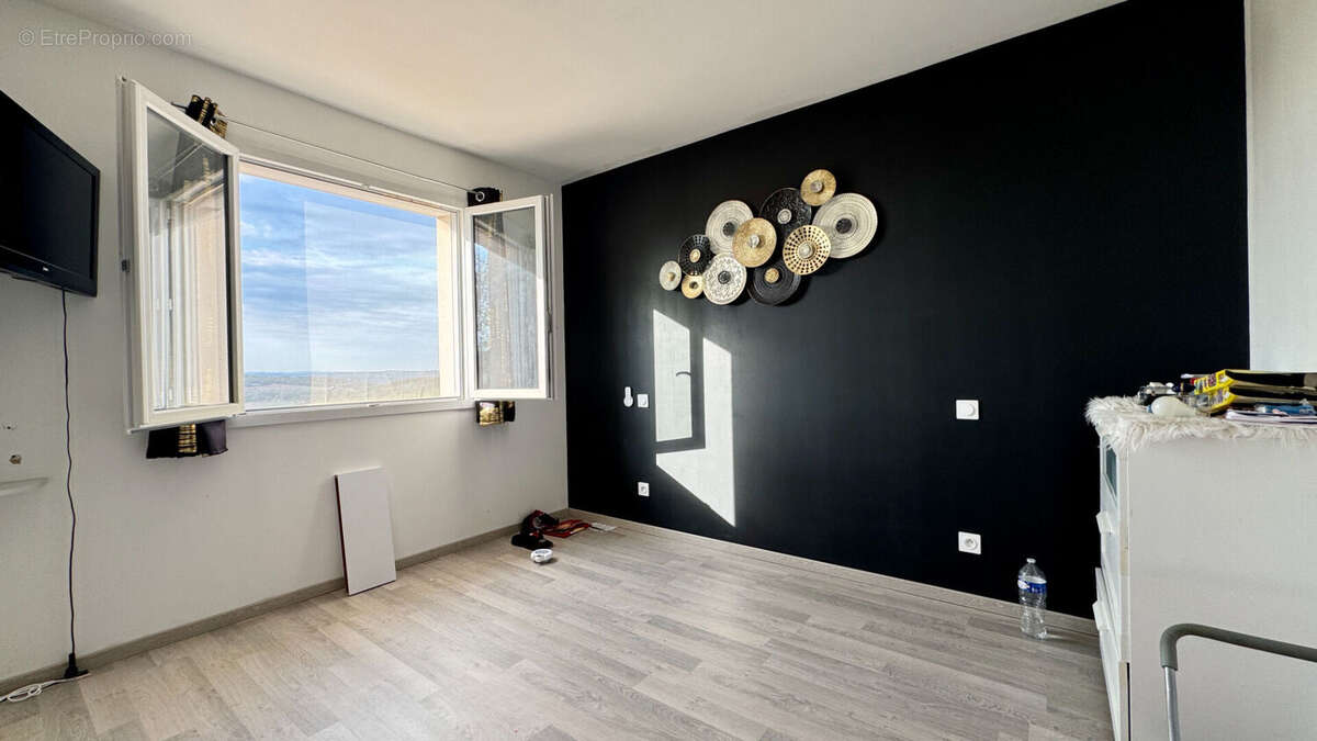 Maison RT2012 Gréalou - 3 ch - plain-pied - photo 8