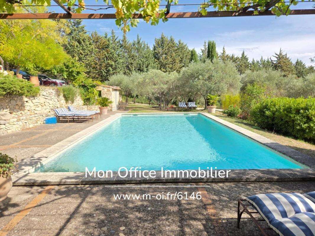 Maison à LOURMARIN