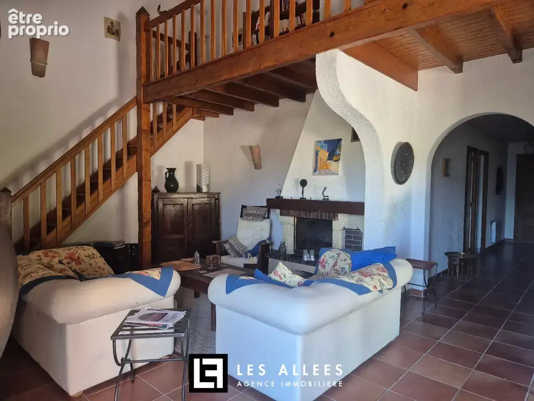 Maison 8 pièces 160 m² à vendre à Charols (26450) - photo 5
