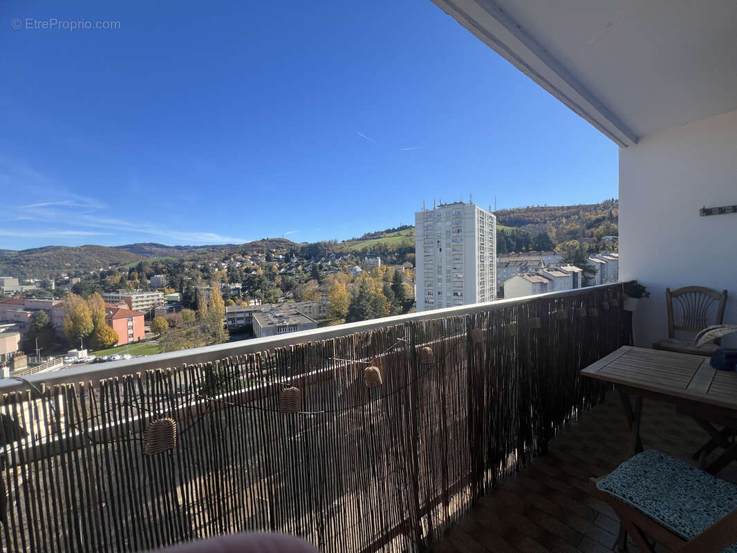 Appartement à SAINT-ETIENNE