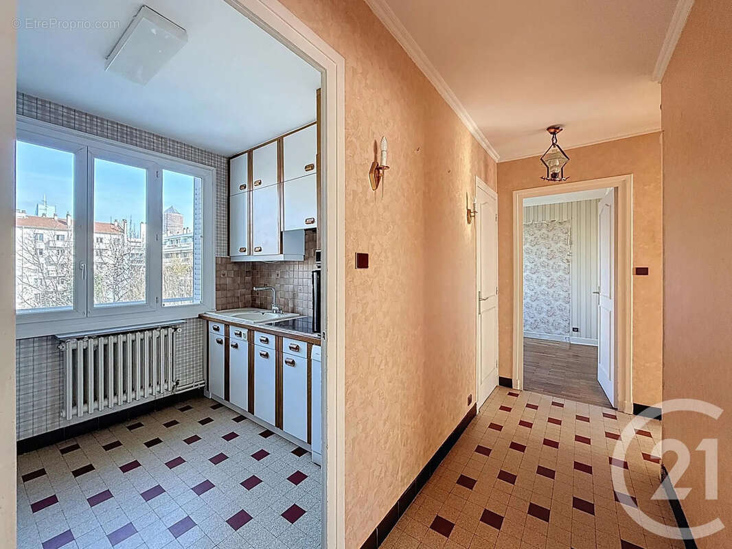 Appartement à LYON-3E