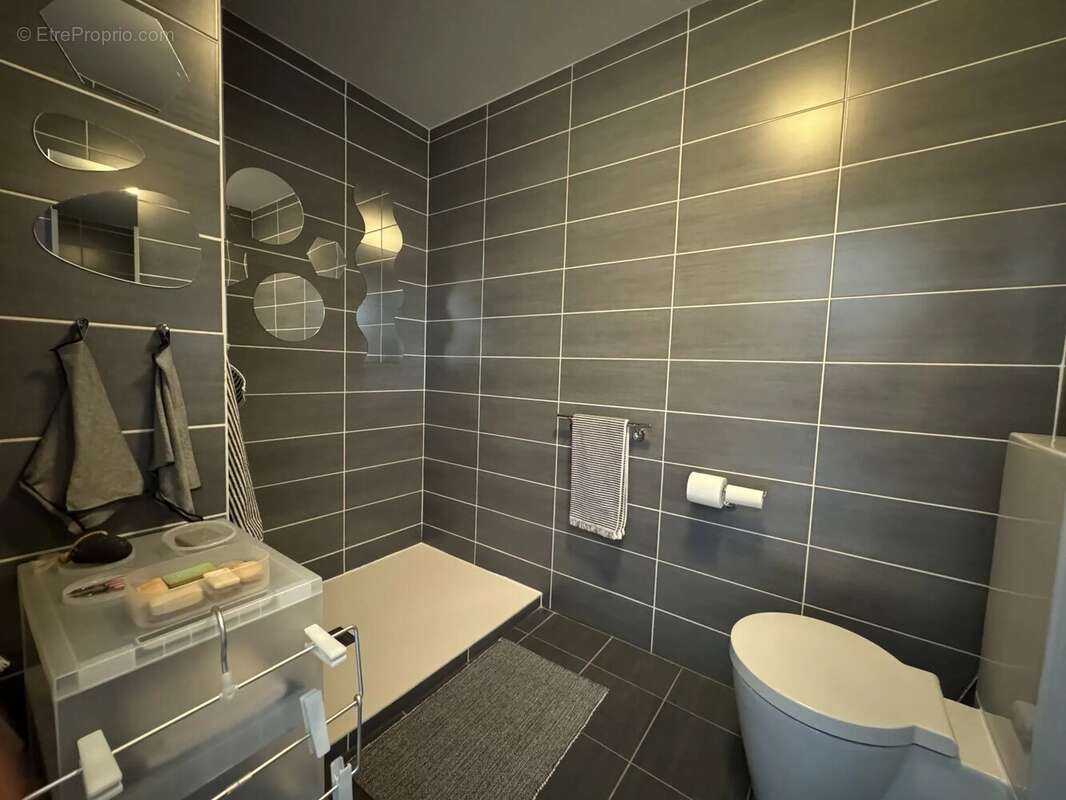 Appartement à NANDY