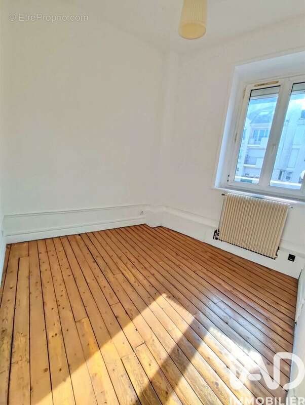 Photo 3 - Appartement à REIMS