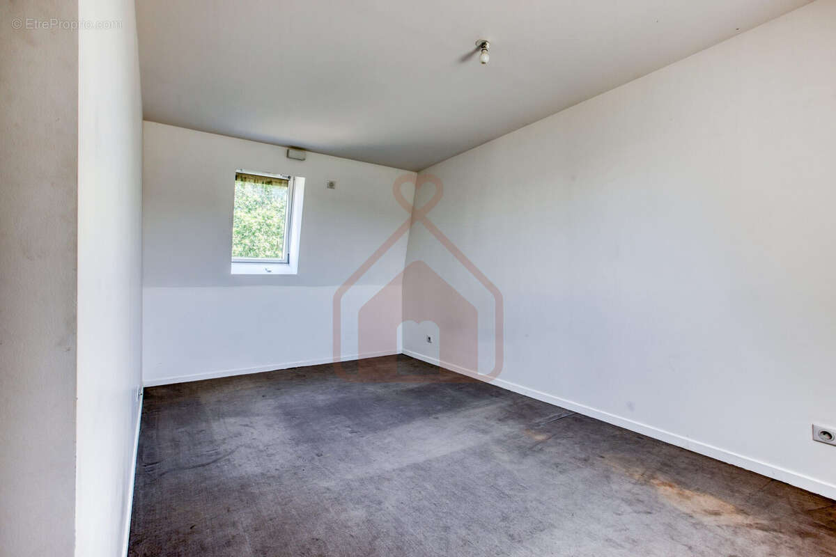 Appartement à LE KREMLIN-BICETRE