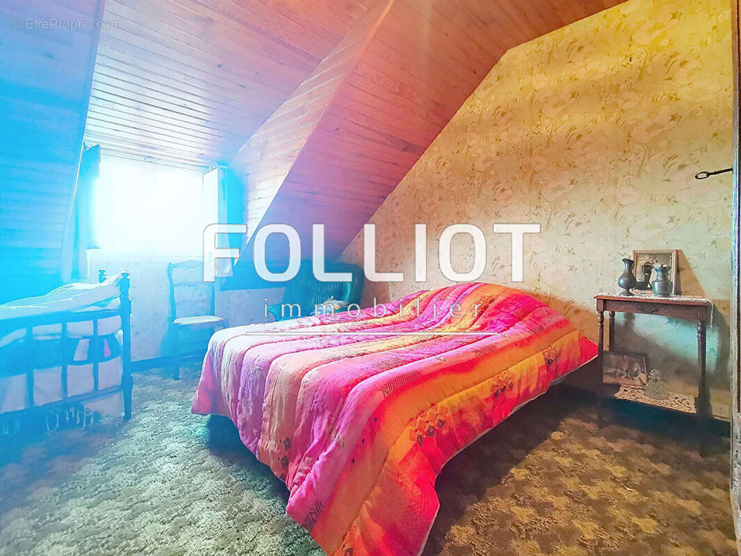 Maison à JULLOUVILLE