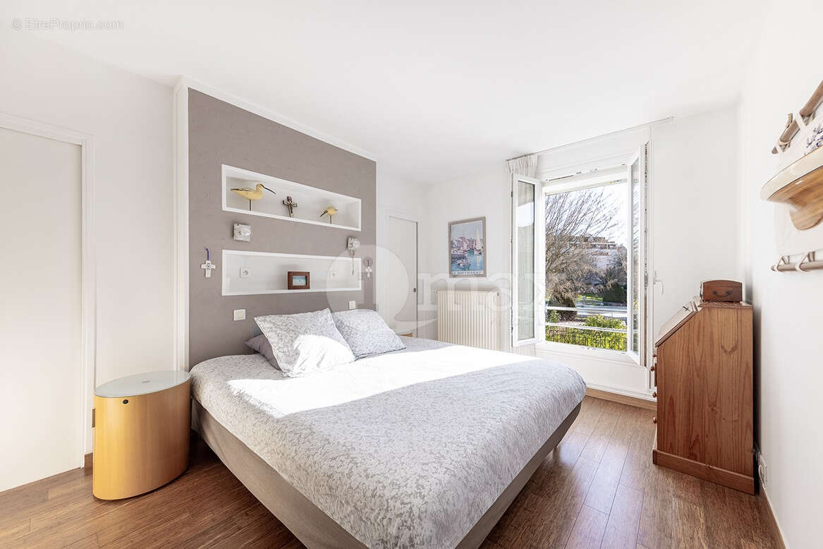 Maison à ASNIERES-SUR-SEINE