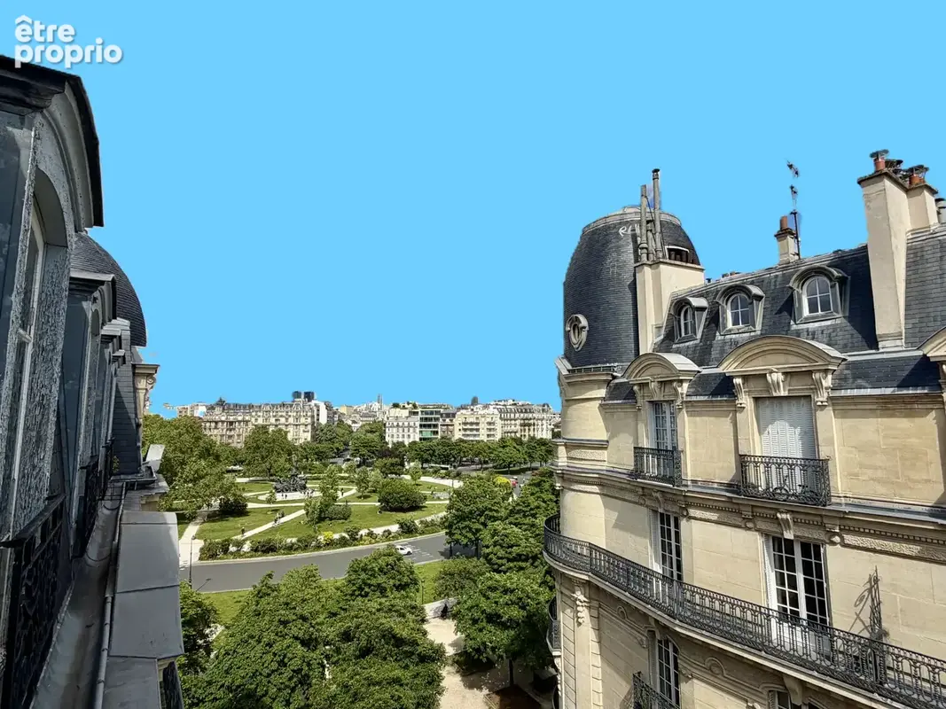 Dernier etage - place de la nation - photo 2