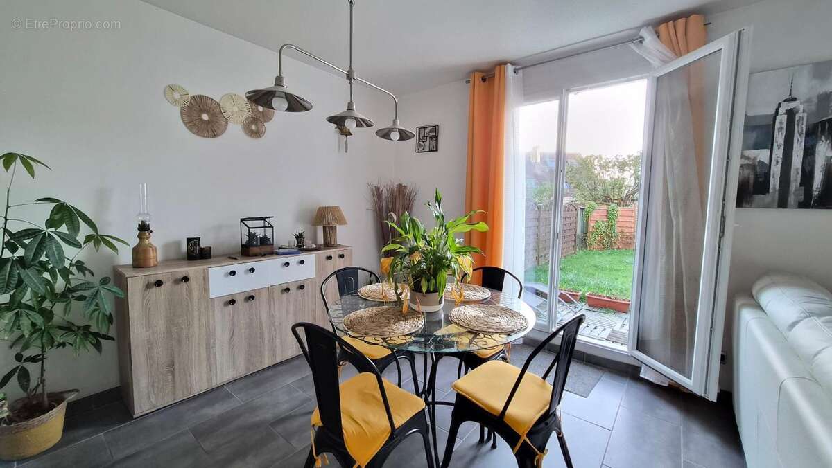 Maison à LA NORVILLE