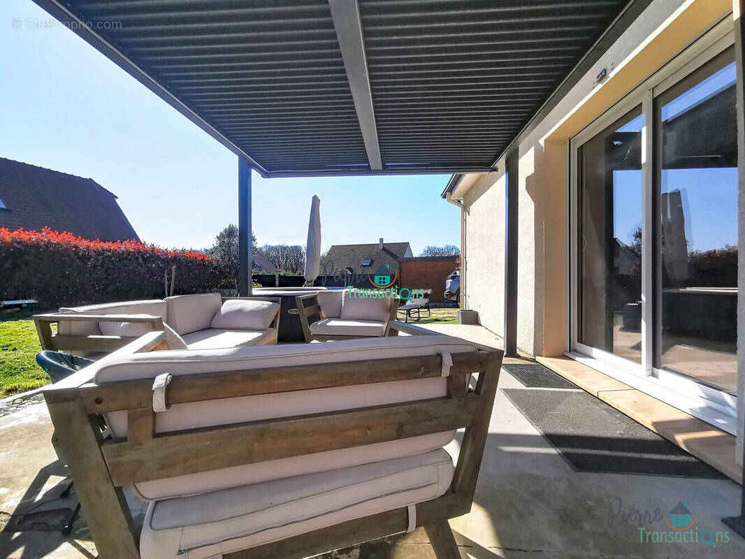 Maison à LILLEBONNE