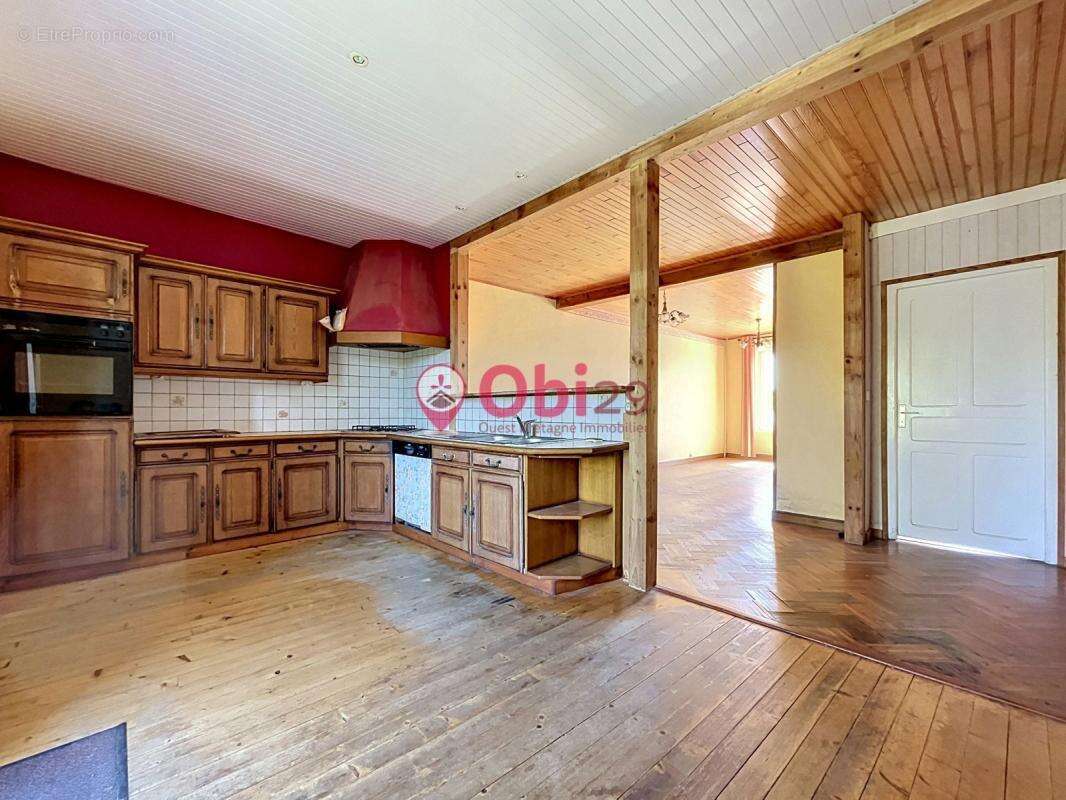 Maison à SPEZET