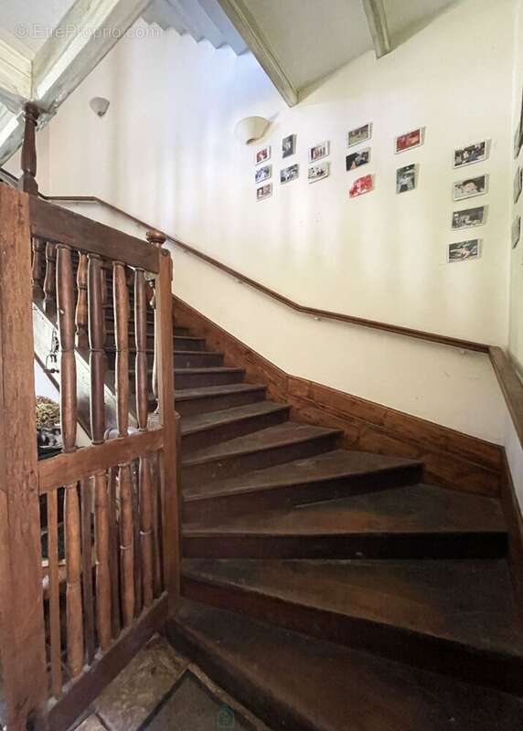 Maison à BARBEZIEUX-SAINT-HILAIRE