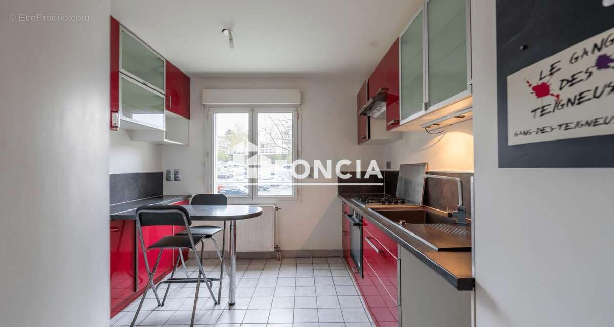 Appartement à CHATILLON