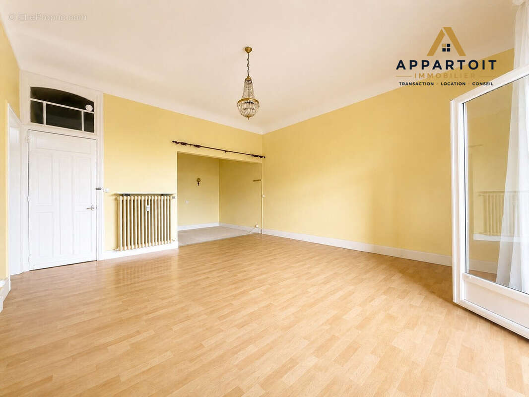 Appartement à VICHY