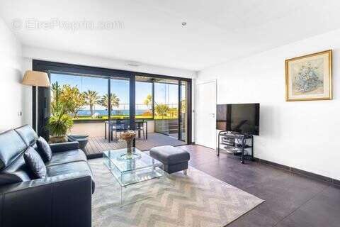 Appartement à SANARY-SUR-MER