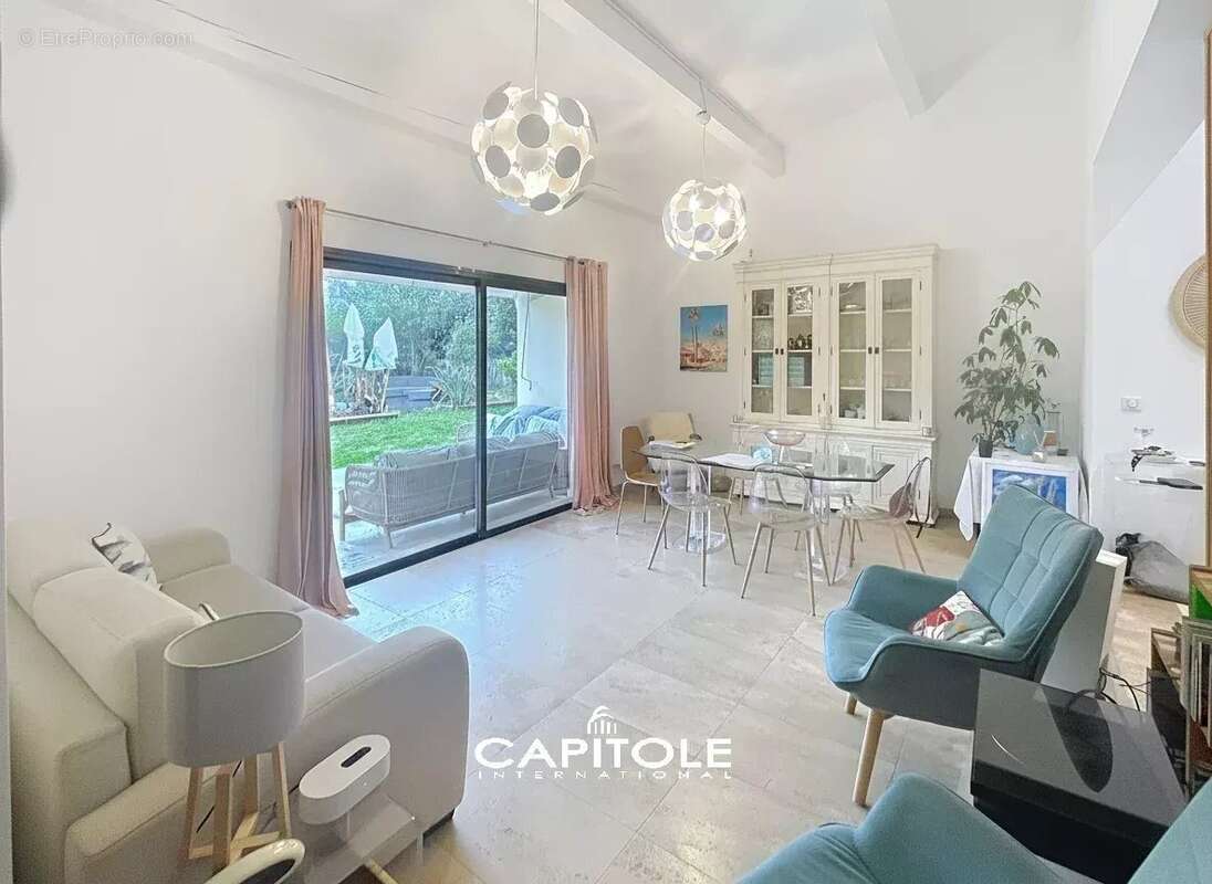 Maison à ANTIBES