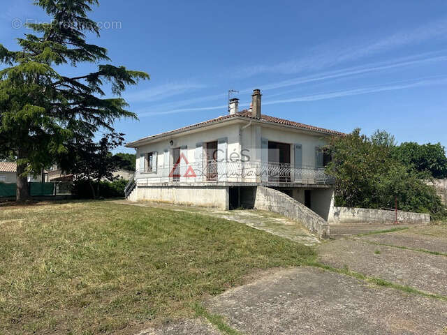 Maison à ARBANATS
