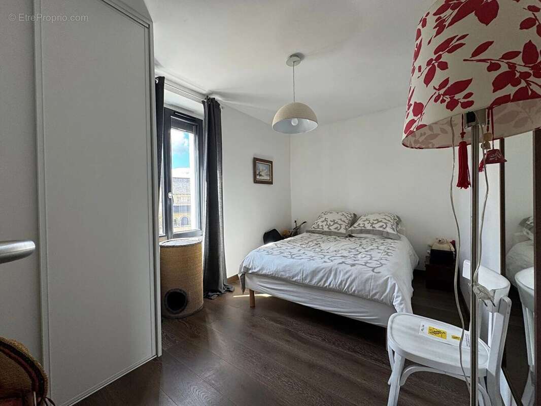 Maison à SAINT-NOM-LA-BRETECHE