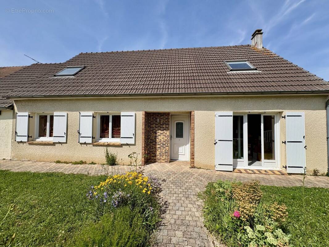 Maison à PITHIVIERS-LE-VIEIL