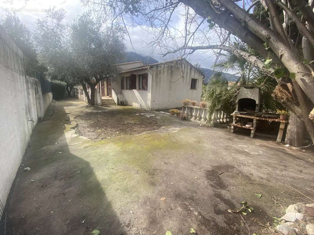 Maison à SAINT-MARTIN-DU-VAR