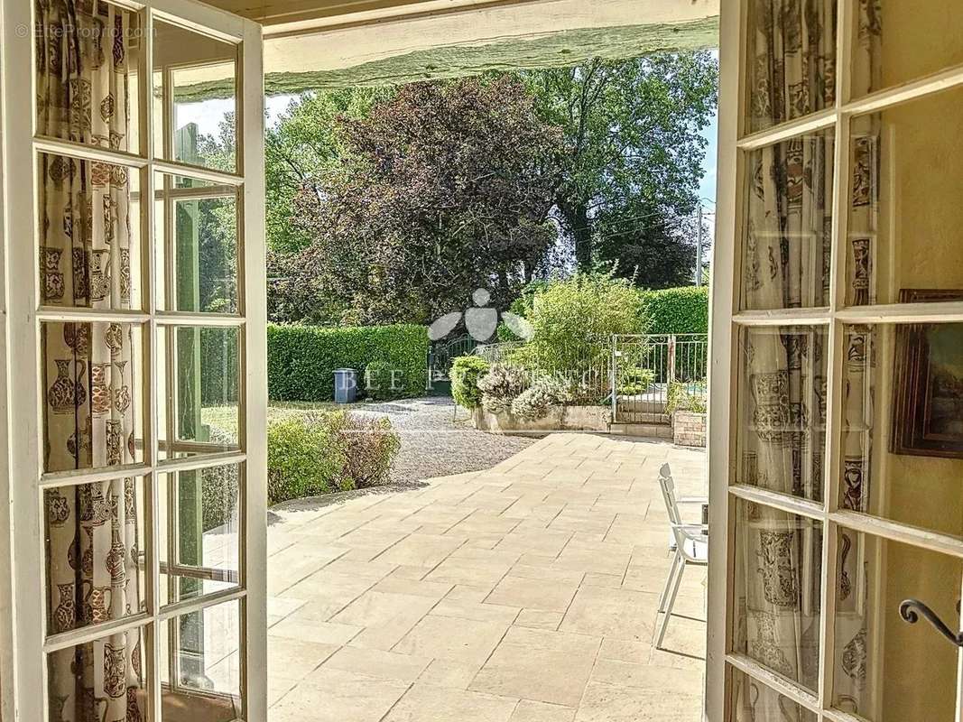 Maison à MONTAUROUX