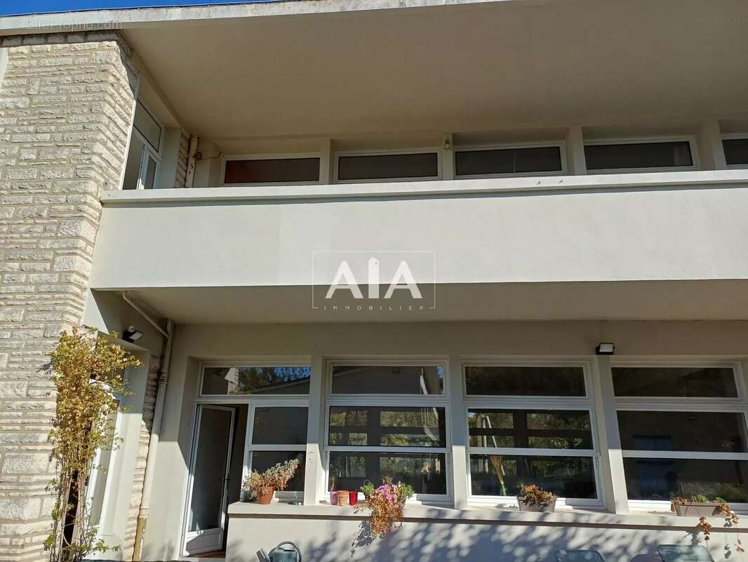 Appartement à RUELLE-SUR-TOUVRE