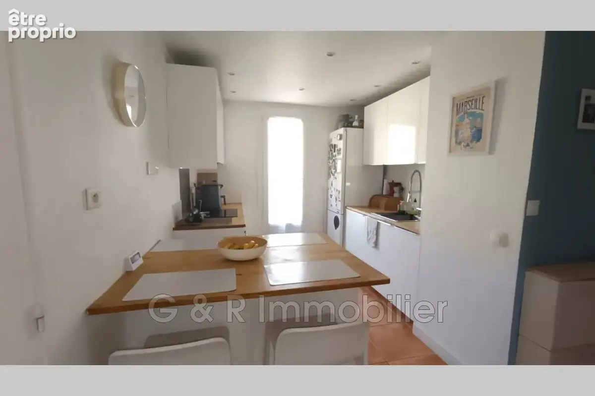 Appartement 3 pièces 72 m² à vendre à Aubagne (13400) - photo 3