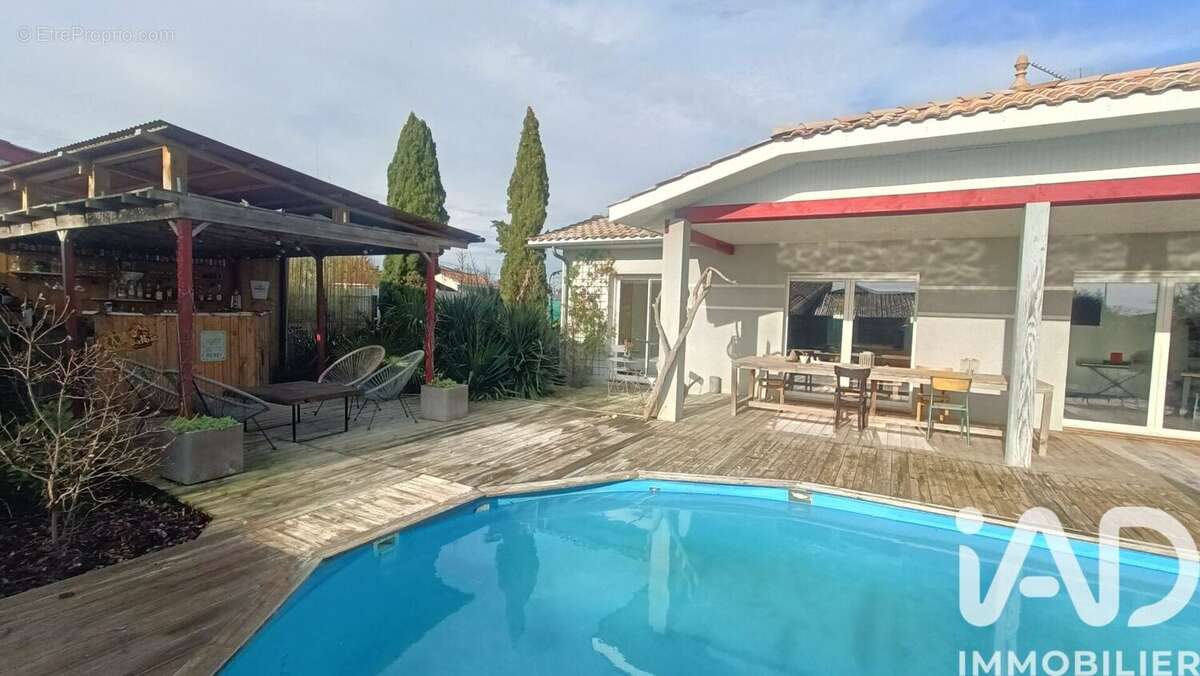 Photo 2 - Maison à CUSSAC-FORT-MEDOC