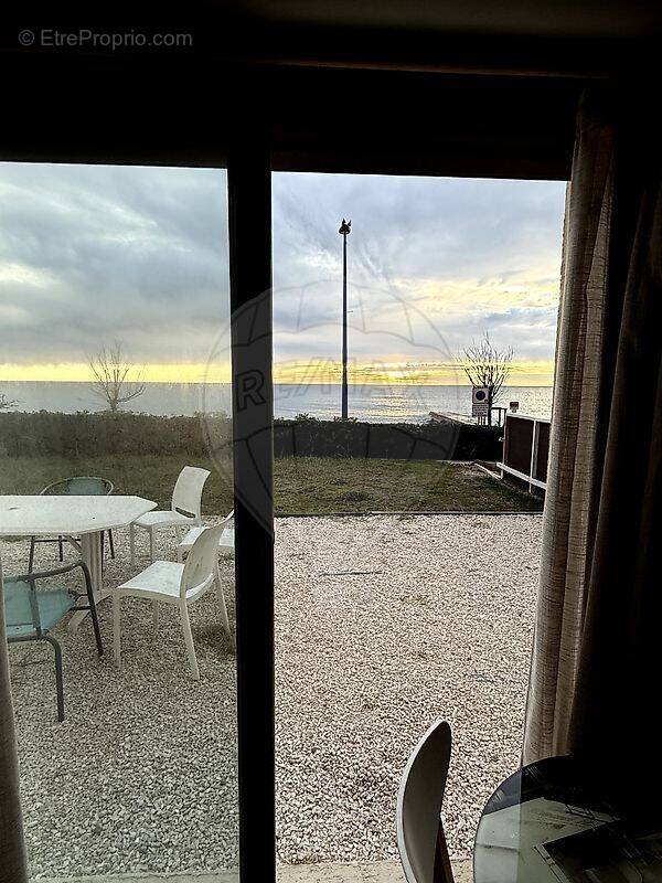 Appartement à VILLENEUVE-LOUBET