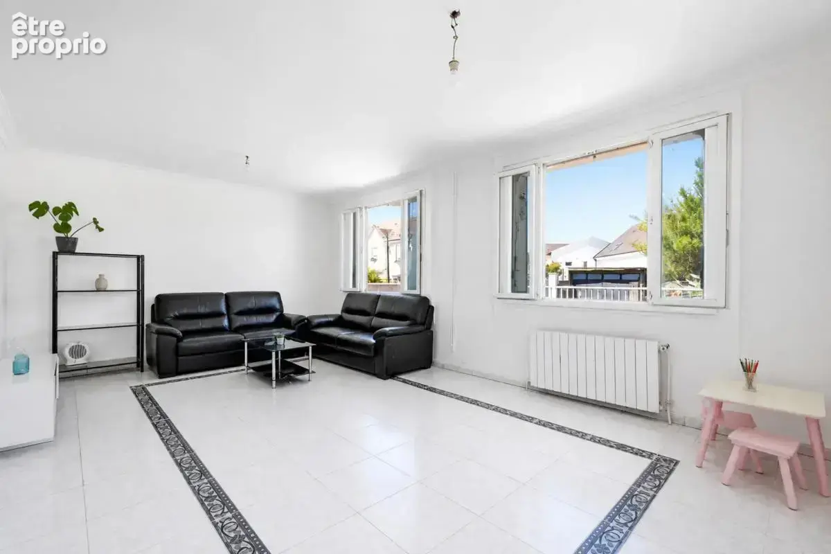 Maison de 6 pièces de 149 m² à Villepinte - photo 4