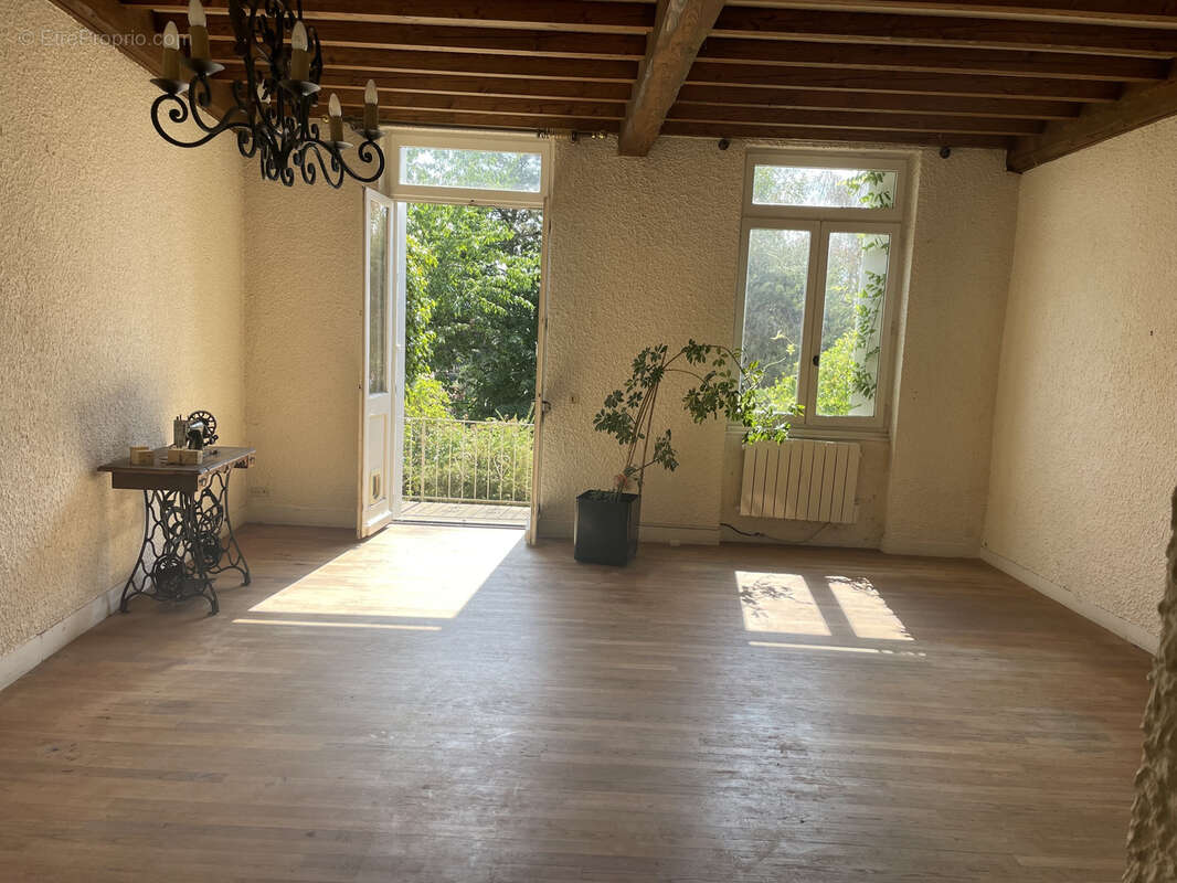 Rare, saint-etienne appartement en  rez de jardin  avec 300 m2 d'exterieur - photo 15