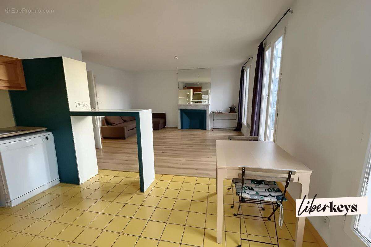 Appartement à MARSEILLE-6E