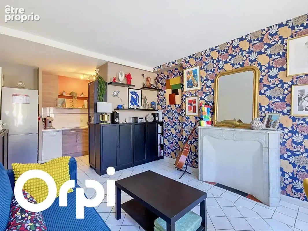 A vendre Centre ville de TOULON (83000), rue d'Alger - T3 58m² - photo 4