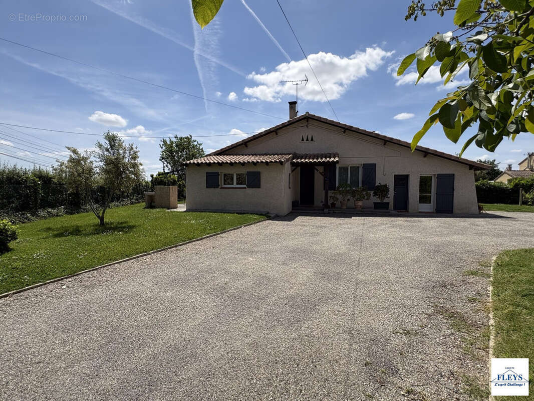 Maison à VERDUN-SUR-GARONNE