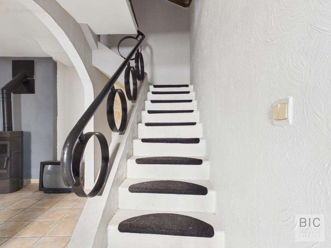 Maison à GUITRES