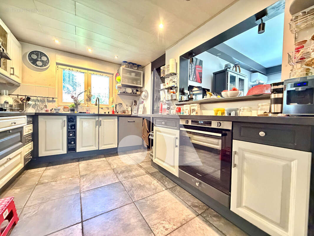 Demeure rare de prestige sur la commune d'Aingeray 5 pièces 145 m² - photo 4