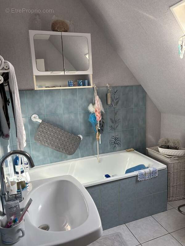 Maison à SAINT-MARTIN-DE-LA-LIEUE