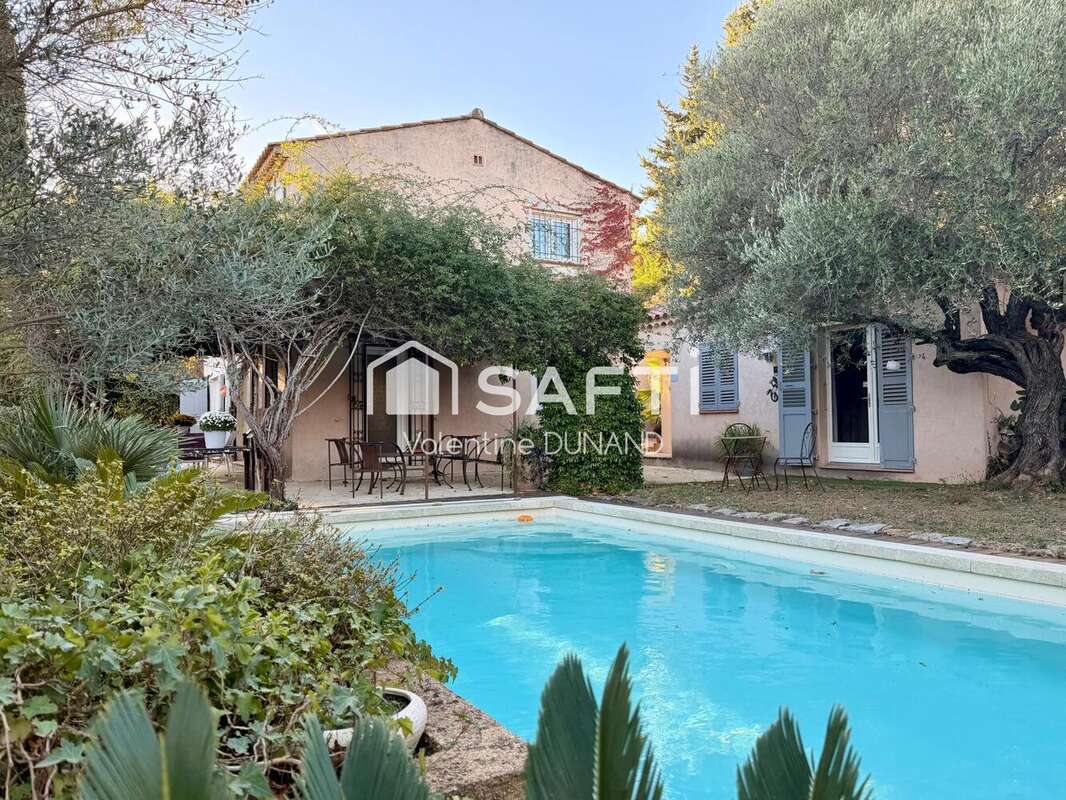 Photo 2 - Maison à LE VAL