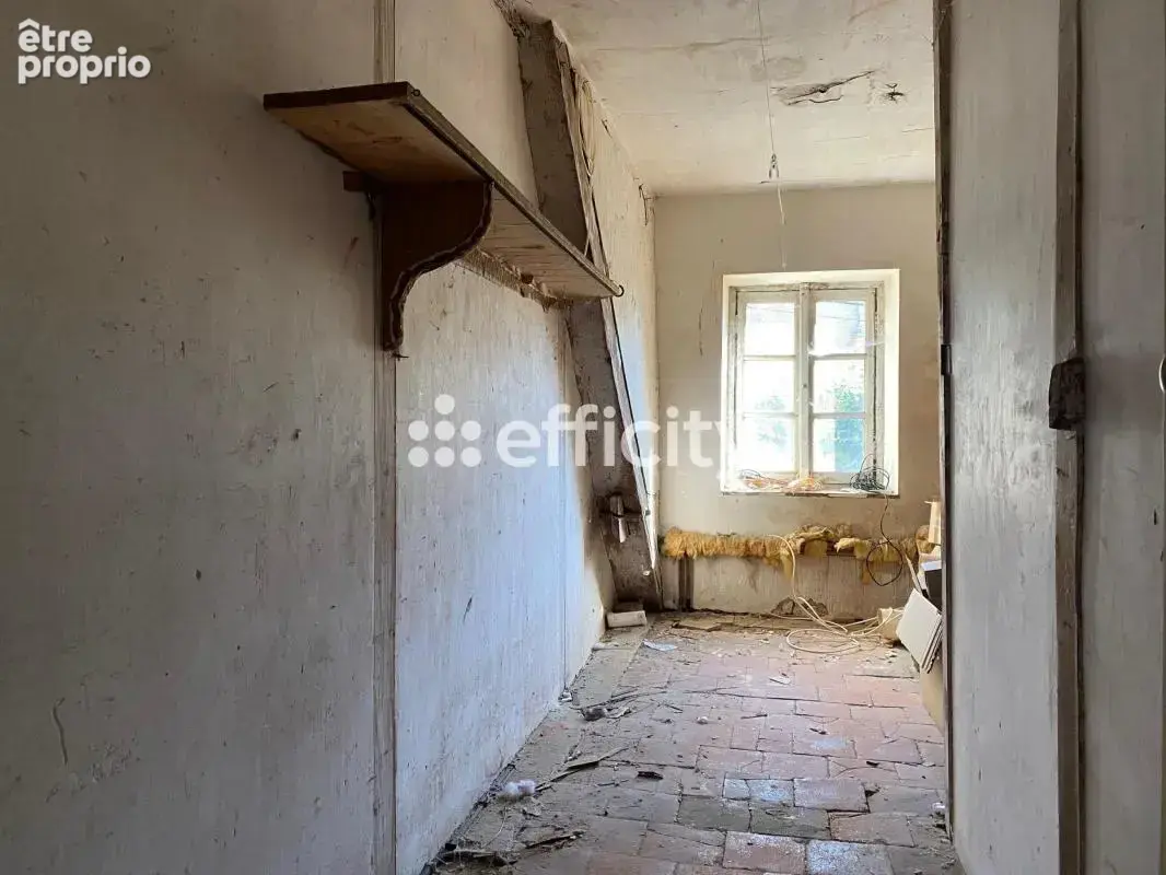 Maison 6 pièces 128 m² à vendre à Ouroux-Sous-Le-Bois-Sainte-Marie (71800) - photo 12