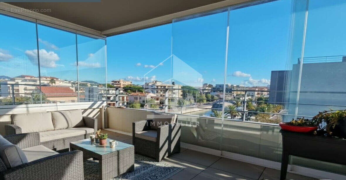 Appartement à FREJUS