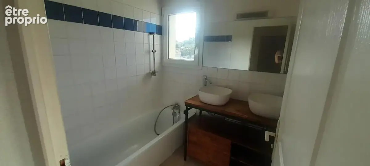 Appartement T3 climatisé  de 72m² avec joli balcon, 2 places de parking - photo 8