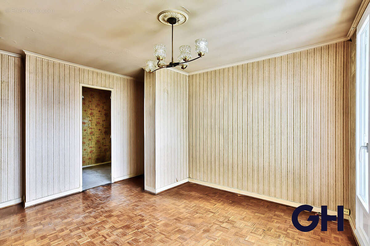 Appartement à LYON-8E