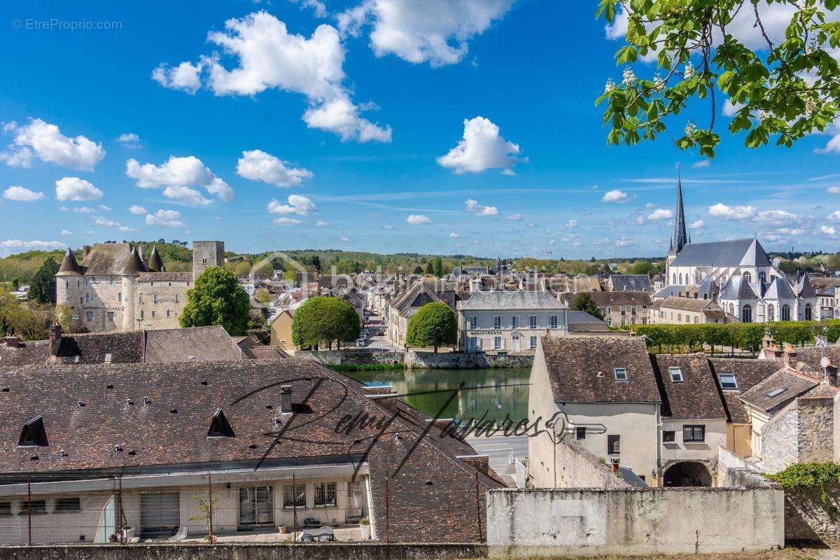 Appartement à NEMOURS
