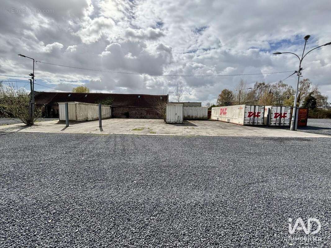 Photo 7 - Commerce à DECHY