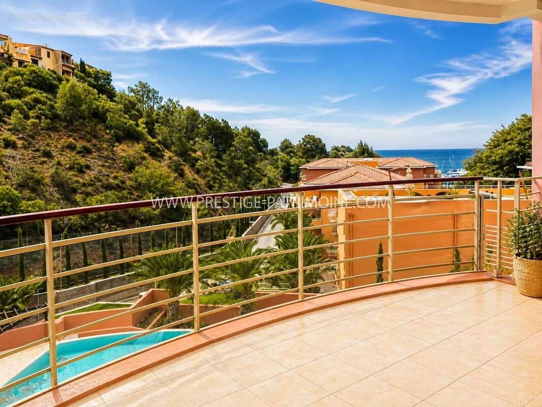 Appartement à THEOULE-SUR-MER