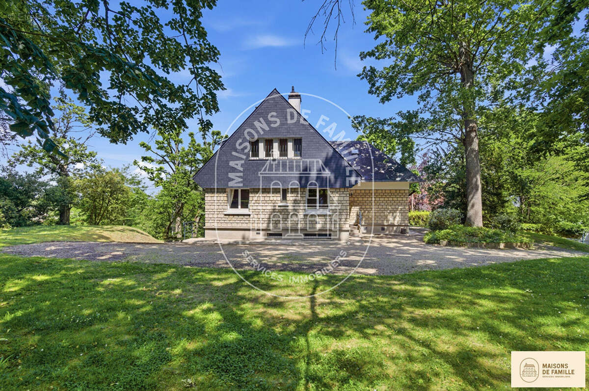 Maison à RUEIL-MALMAISON