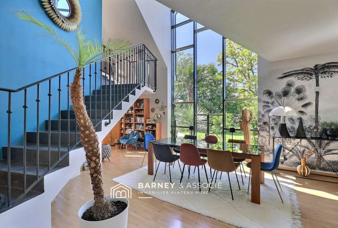 Maison 7 pièces 235 m² à vendre à La Londe (76500) - photo 4