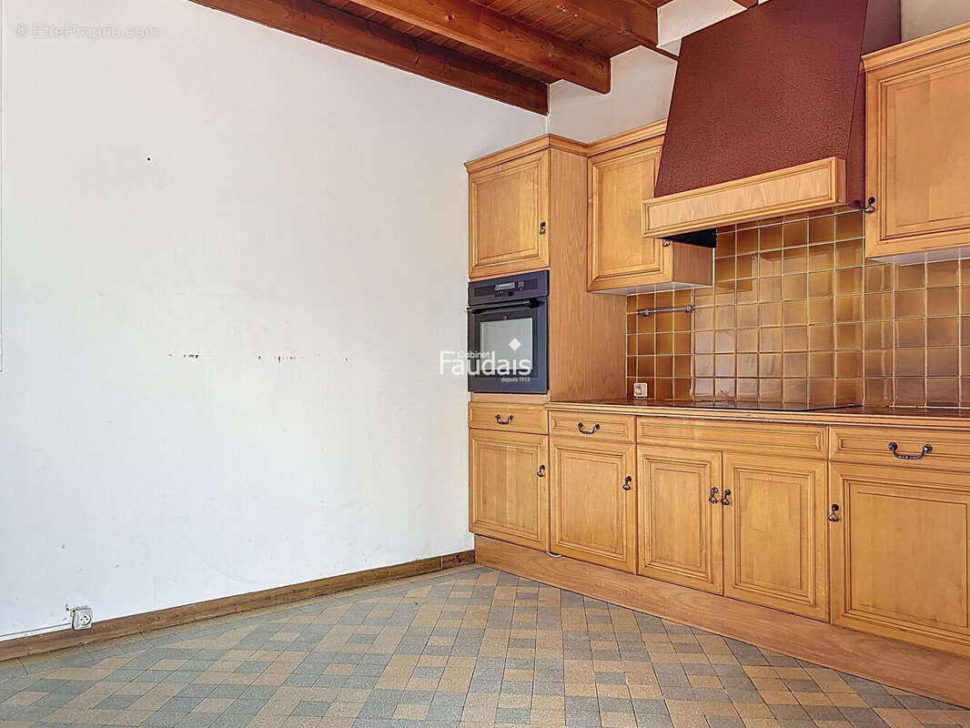 Maison 128 m² à Creances  - photo 3