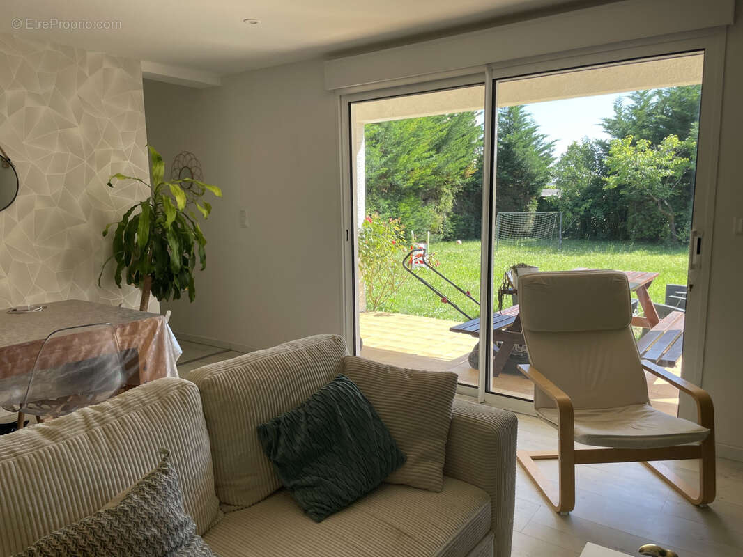Appartement à COGNAC