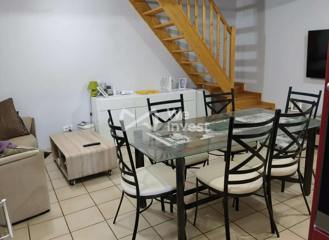 Maison à PERET
