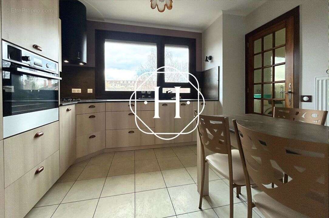 Appartement à BOURG-EN-BRESSE